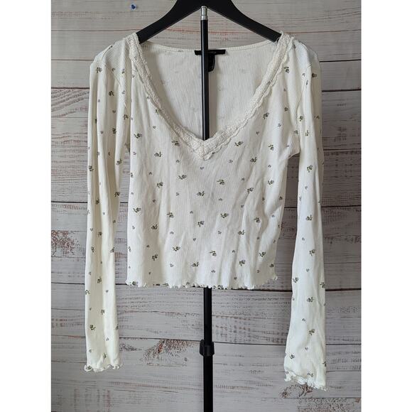 Forever 21 Tops - Forever 21 Ditsy Floral Crop Top White Lace Trim V-Neck Ribbed Y2K Cottagecore L